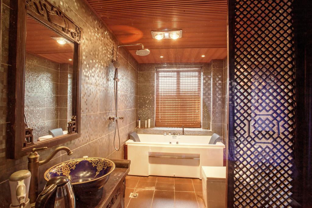 XI Tang Exquisite Hotel Lijiang  Rum bild