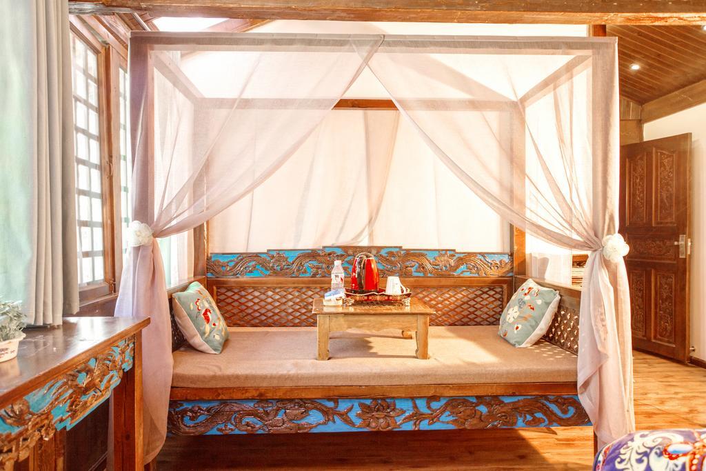 XI Tang Exquisite Hotel Lijiang  Rum bild