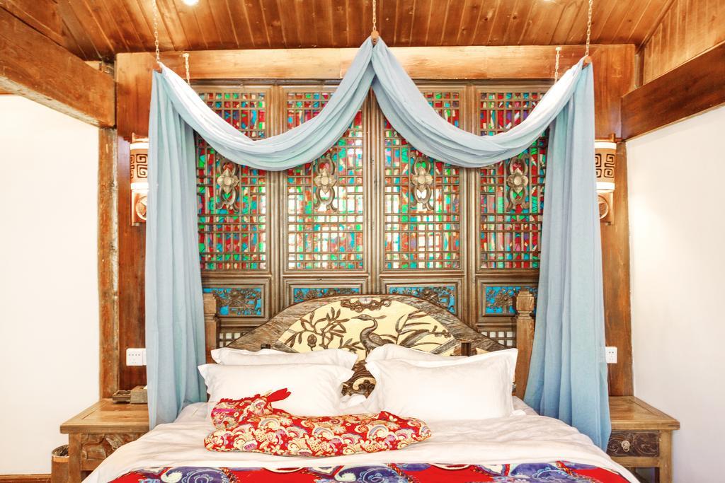 XI Tang Exquisite Hotel Lijiang  Rum bild