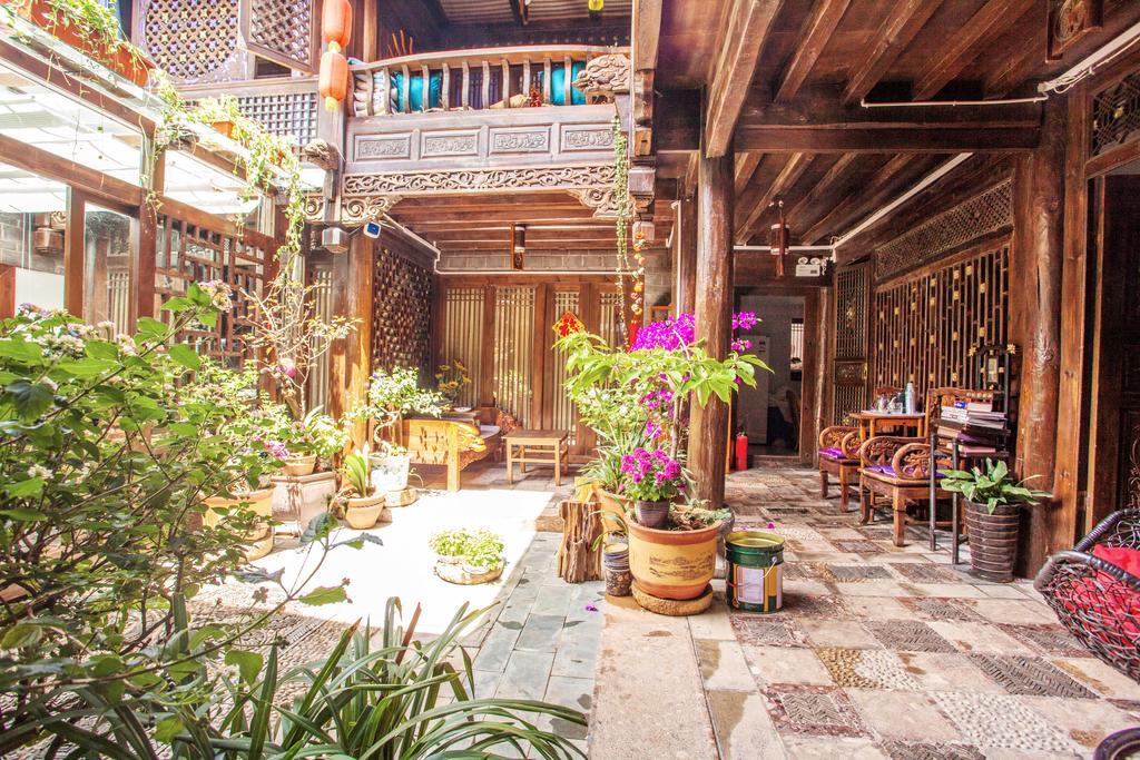 XI Tang Exquisite Hotel Lijiang  Exteriör bild