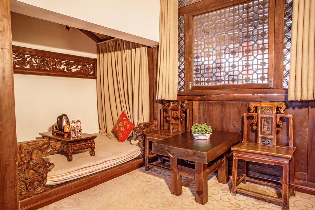 XI Tang Exquisite Hotel Lijiang  Rum bild