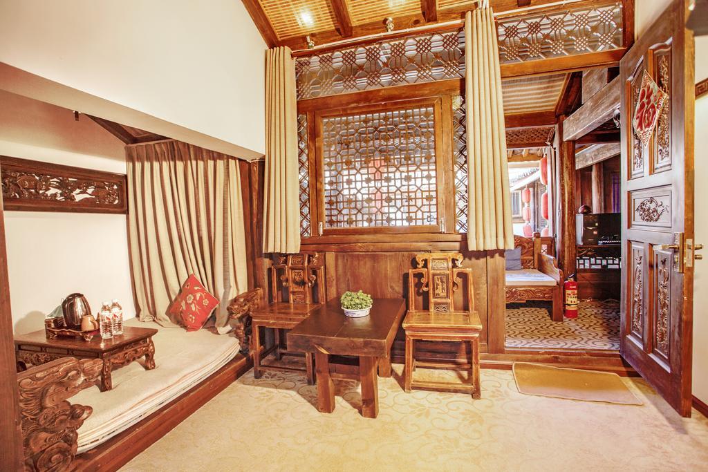XI Tang Exquisite Hotel Lijiang  Rum bild